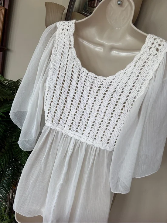 Dress Barn White Crochet Yoke Flutter Sleeve Blouse Open Knit Sheer Flowy Boho - Picture 11 of 12